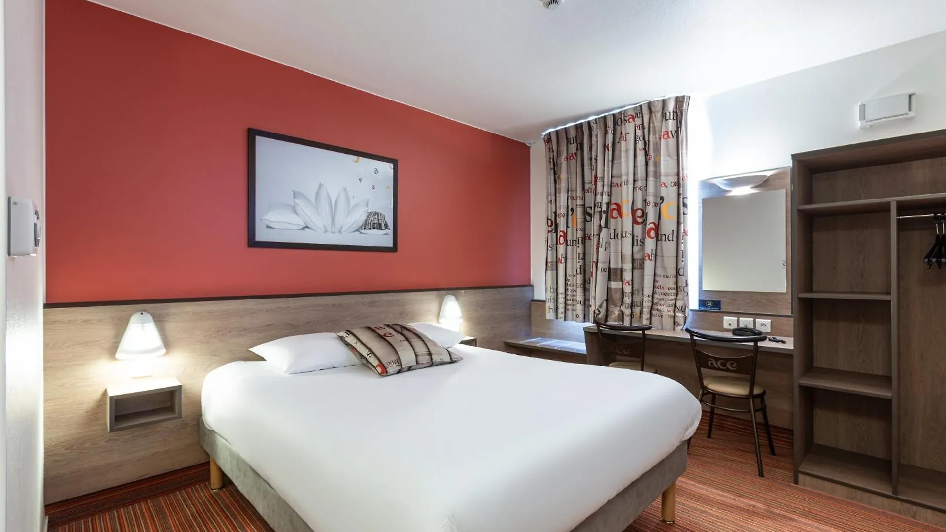 Ace Hotel Roanne Mably